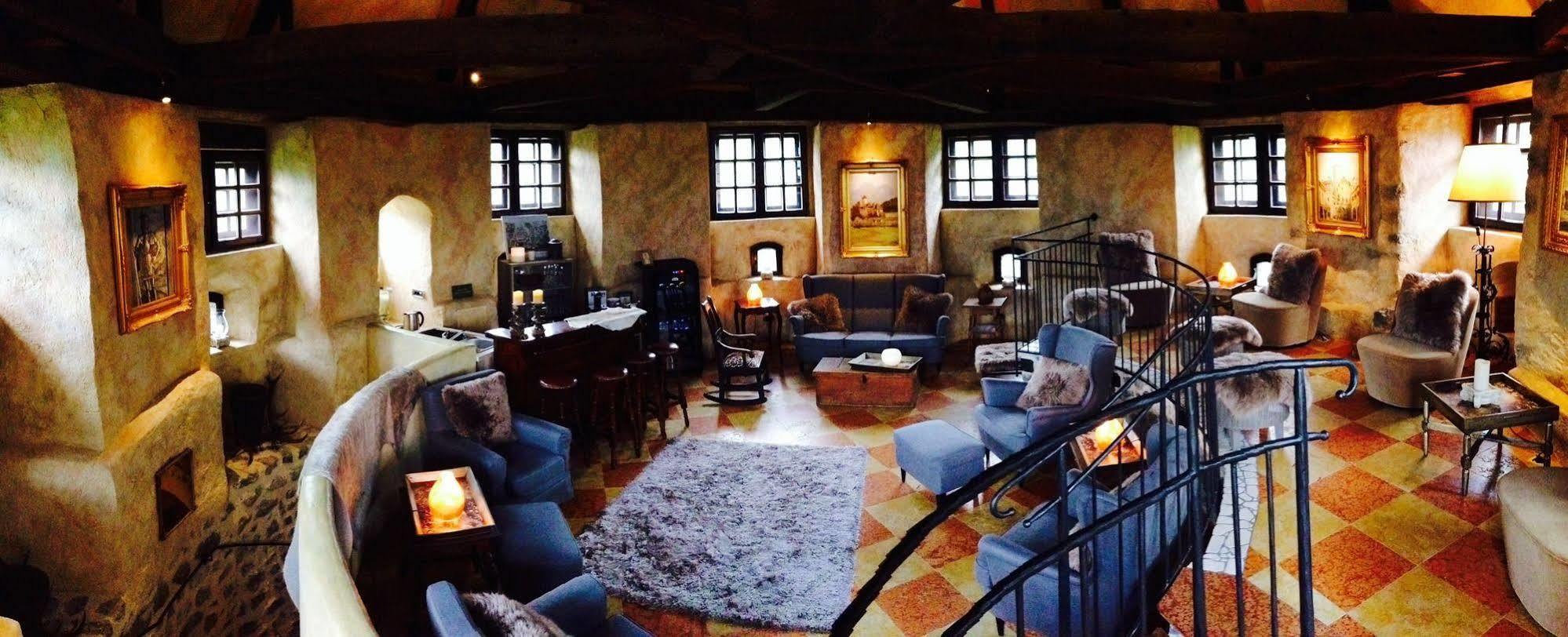 Schloss Matzen ライト・イム・アルプバッハタール エクステリア 写真